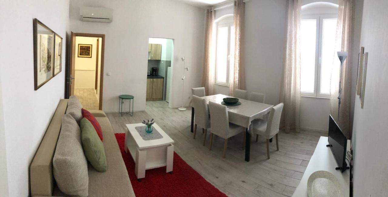 Апартаменти Apartman Tijana Макарська Екстер'єр фото