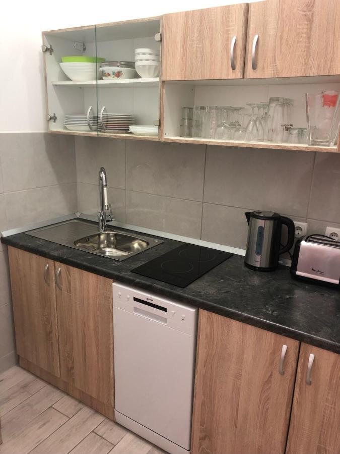 Апартаменти Apartman Tijana Макарська Екстер'єр фото